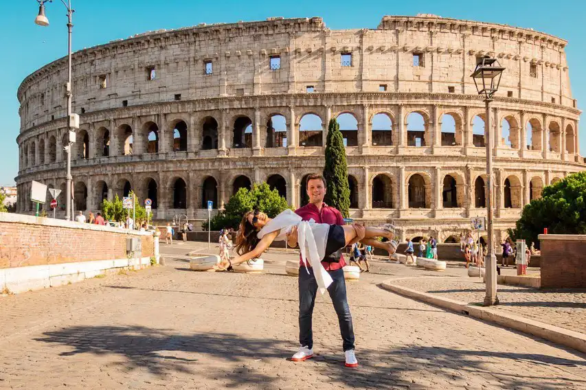Shriya Saran Photos at Colosseum Rome gone viral