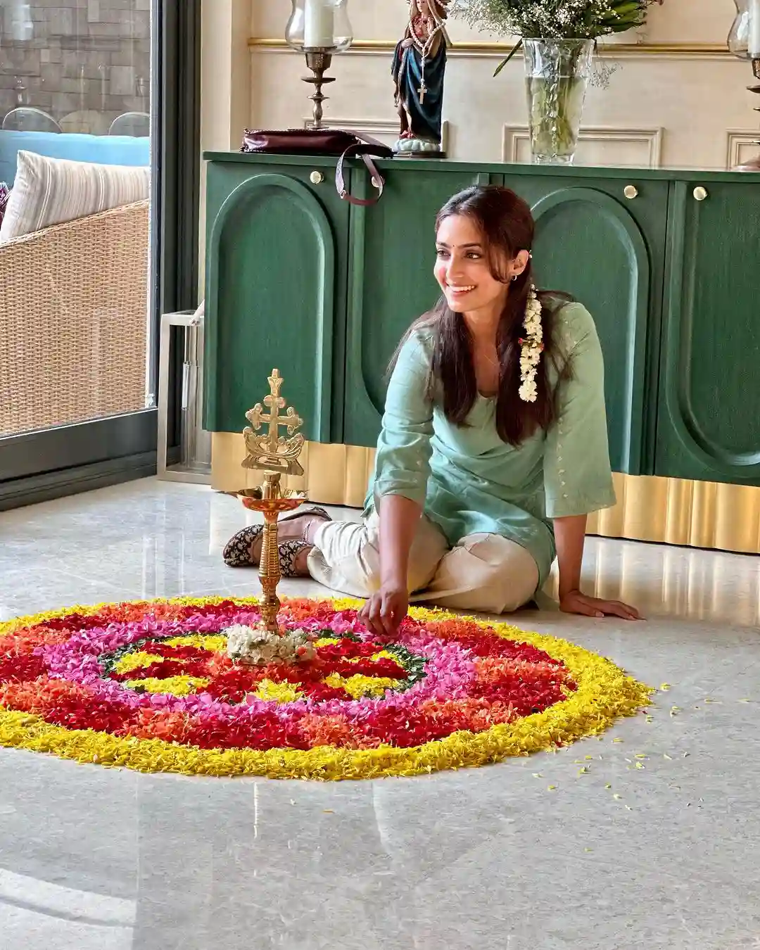 South Actress Reba Monica John Photos on onam special