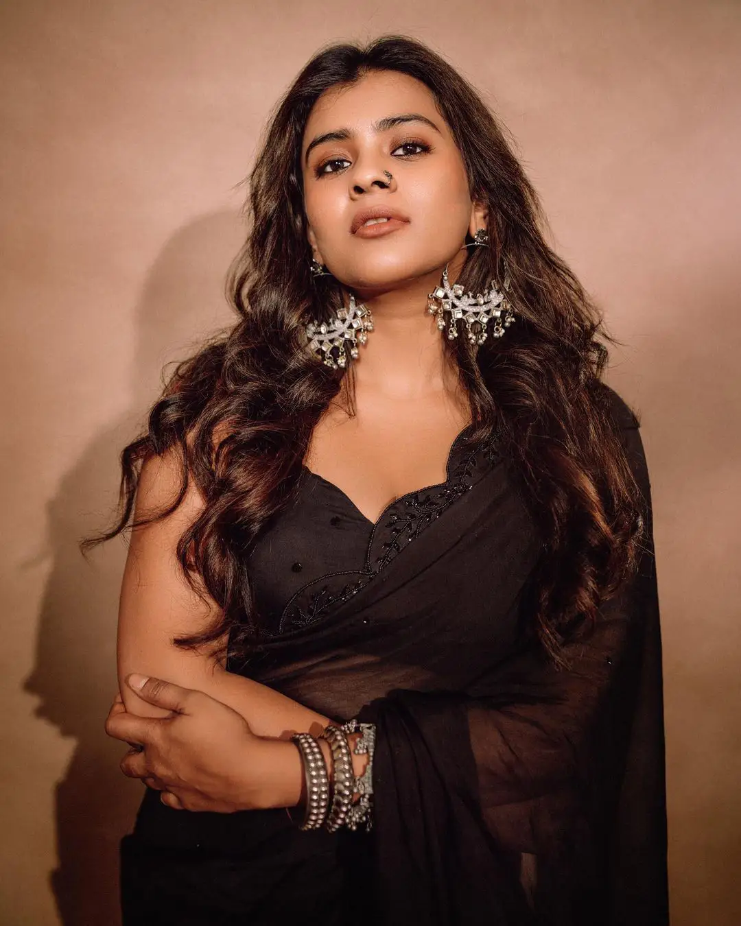 Tollywood Actress Hebah Patel Photos in Black Saree
