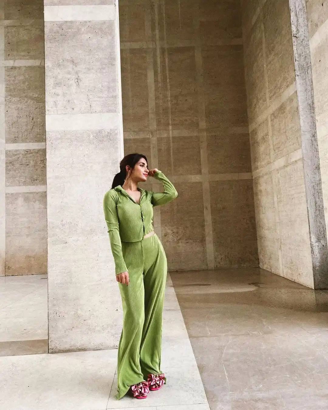 Tollywood Actress Ruhani Sharma Photos in green dress gone viral