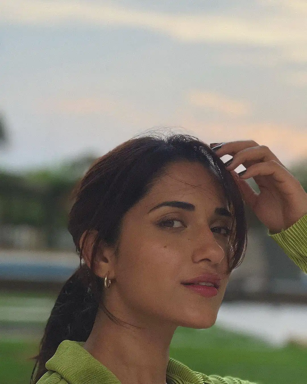 Tollywood Actress Ruhani Sharma Photos in green dress gone viral