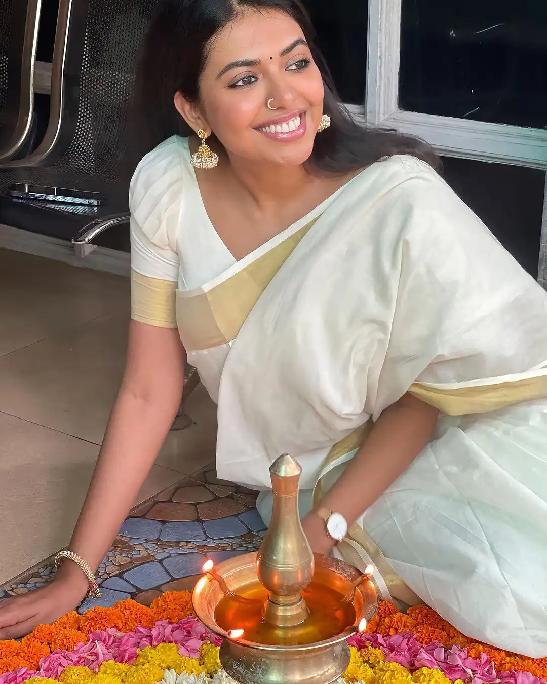 Tollywood Actress Shivani Rajashekar Saree photos on onam special