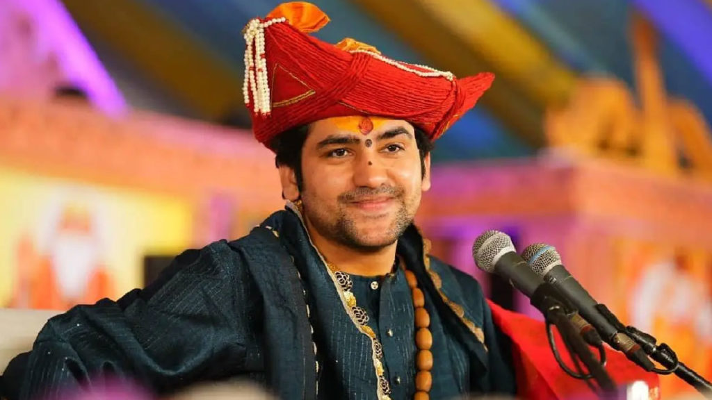 netizens trolls dhirendra krishna shastri for Independence Day remark and you know what he say
