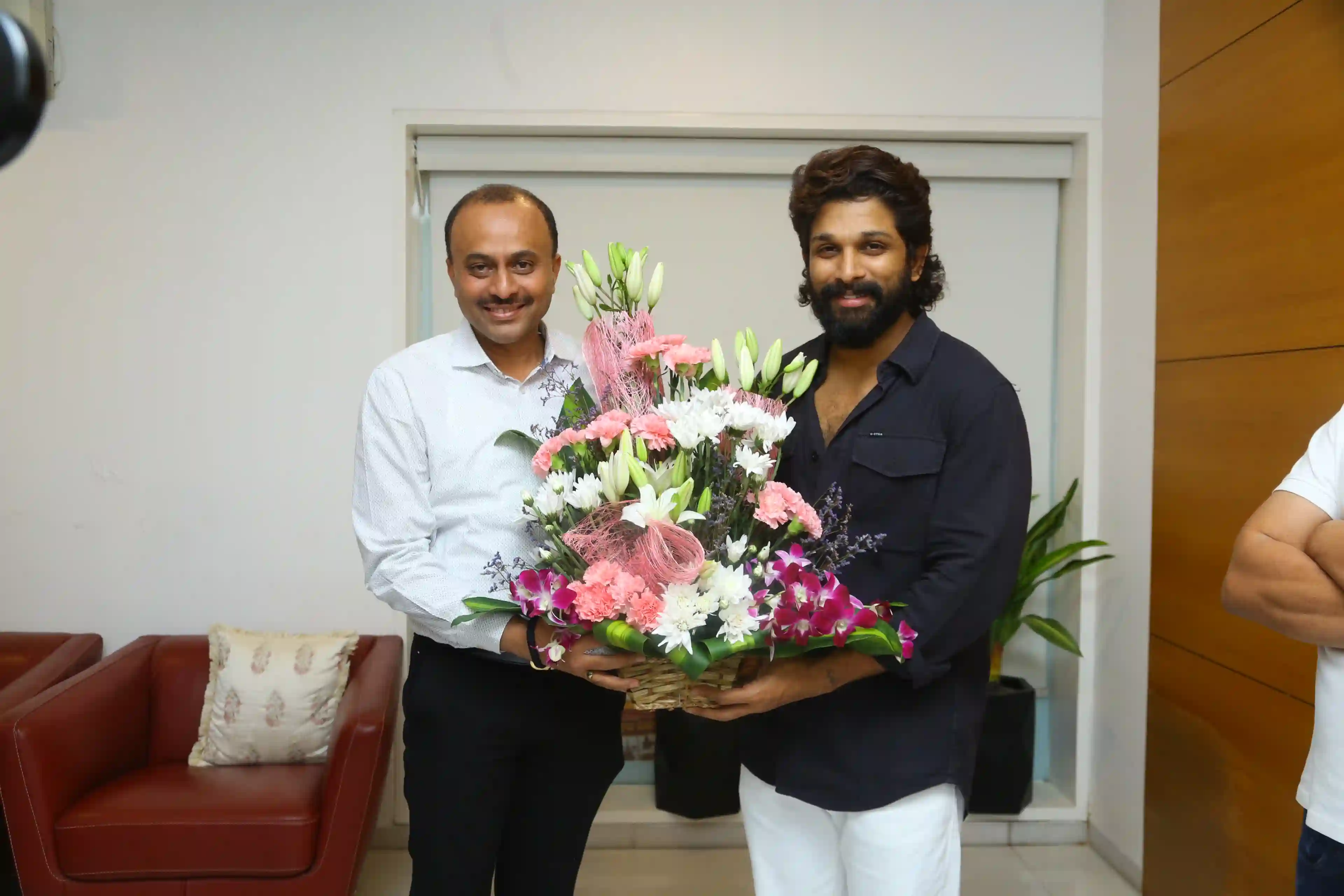 Varun Tej Sai Dharam Tej appreciate Allu Arjun for winning national award Photos