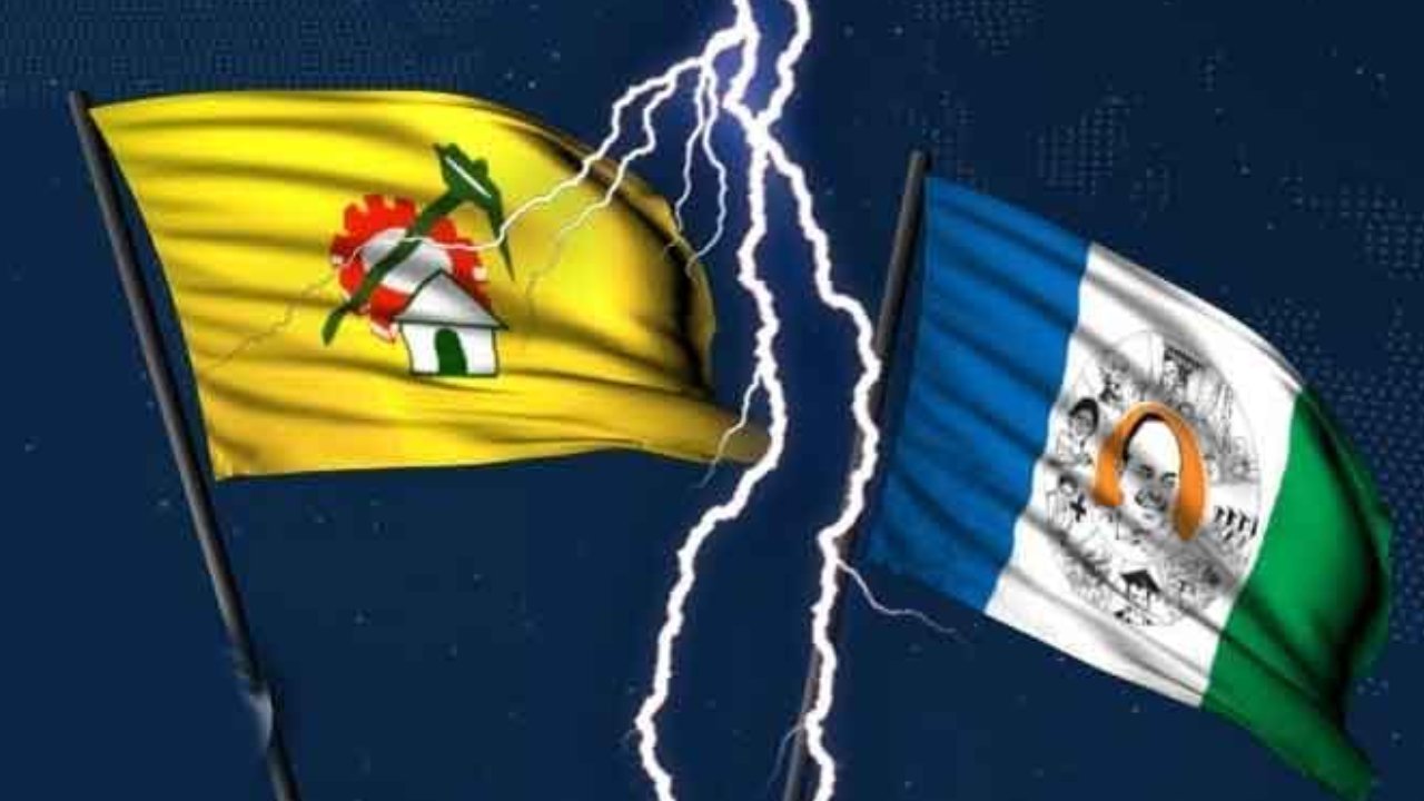 YCP – TDP : ఆగస్టు 28న ఢిల్లీలో పోటాపోటీగా వైసీపీ, టీడీపీ ఫిర్యాదులు.. ఈసీని కలవనున్న ఇరు పార్టీల నేతలు YCP – TDP : ఆగస్టు 28న ఢిల్లీలో పోటాపోటీగా వైసీపీ, టీడీపీ ఫిర్యాదులు.. ఈసీని కలవనున్న ఇరు పార్టీల నేతలు