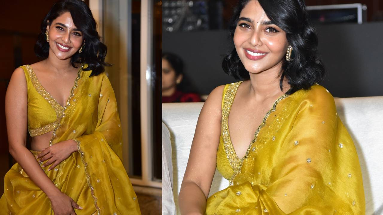 Aishwarya Lekshmi : కింగ్ అఫ్ కోత ప్రీ రిలీజ్ ఈవెంట్లో మెరుస్తున్న ఐశ్వర్య లక్ష్మి