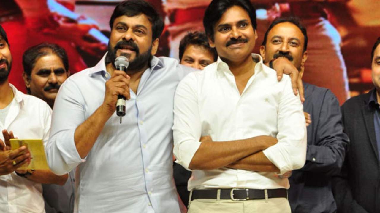 Chiranjeevi : తమ్ముడు జనసేనానికి ఇండైరెక్ట్గా సపోర్ట్ చేస్తున్న మెగాస్టార్.. ఇండస్ట్రీతో కూడా సపోర్ట్ చేయిస్తూ.. Chiranjeevi : తమ్ముడు జనసేనానికి ఇండైరెక్ట్గా సపోర్ట్ చేస్తున్న మెగాస్టార్.. ఇండస్ట్రీతో కూడా సపోర్ట్ చేయిస్తూ..
