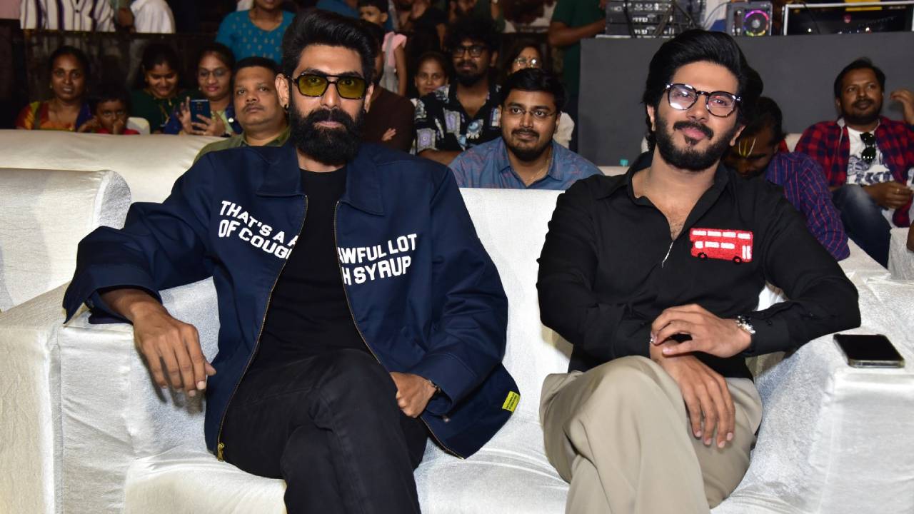 Dulquer Salmaan : దుల్కర్ని నిలబెట్టి షూట్ మధ్యలో హస్బెండ్తో హీరోయిన్ ఫోన్ మాట్లాడుకుంటుంది.. ప్రొడ్యూసర్స్ పై ఫైర్ అయిన రానా Dulquer Salmaan : దుల్కర్ని నిలబెట్టి షూట్ మధ్యలో హస్బెండ్తో హీరోయిన్ ఫోన్ మాట్లాడుకుంటుంది.. ప్రొడ్యూసర్స్ పై ఫైర్ అయిన రానా