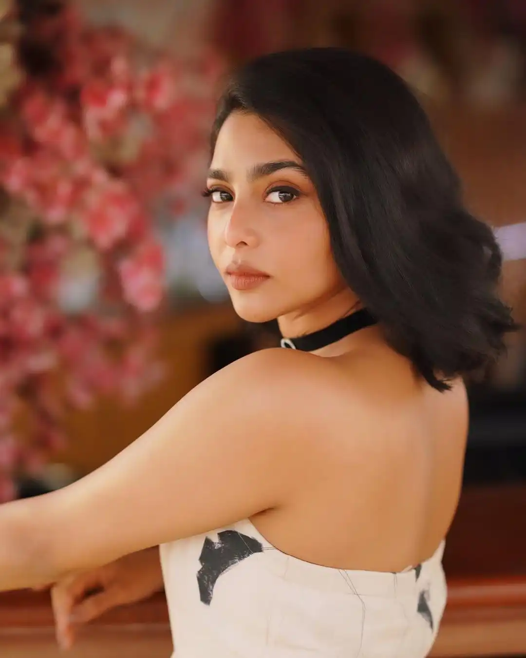 Aishwarya Lekshmi Stylish Poses