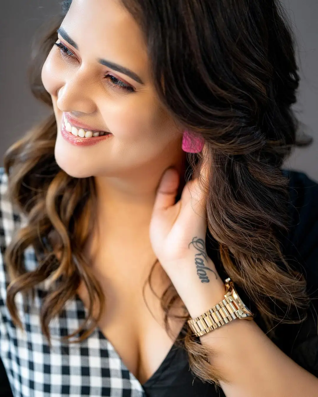 Anasuya Bharadwaj shares her latest photos in her instagram