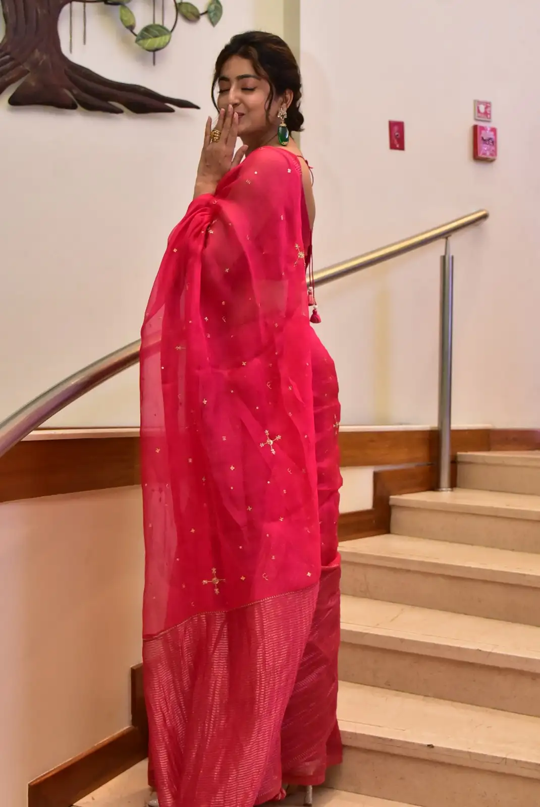 Avantika Mishra Shines in Saree at Athidhi Series Pre Release Event