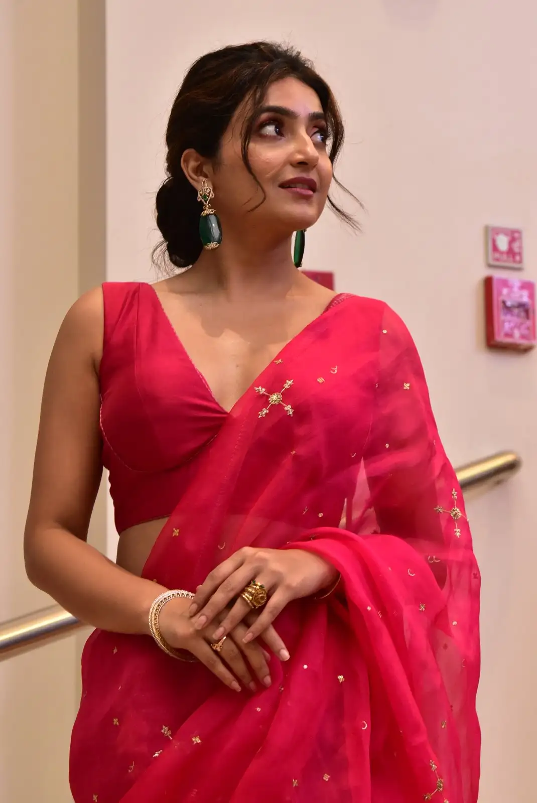 Avantika Mishra Shines in Saree at Athidhi Series Pre Release Event