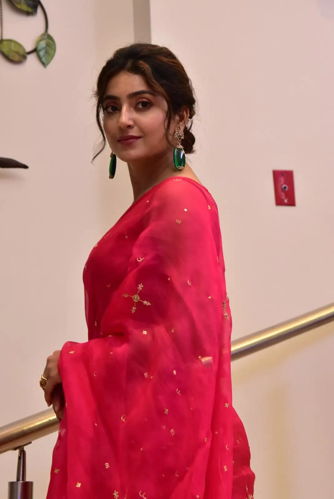 Avantika Mishra Shines in Saree at Athidhi Series Pre Release Event
