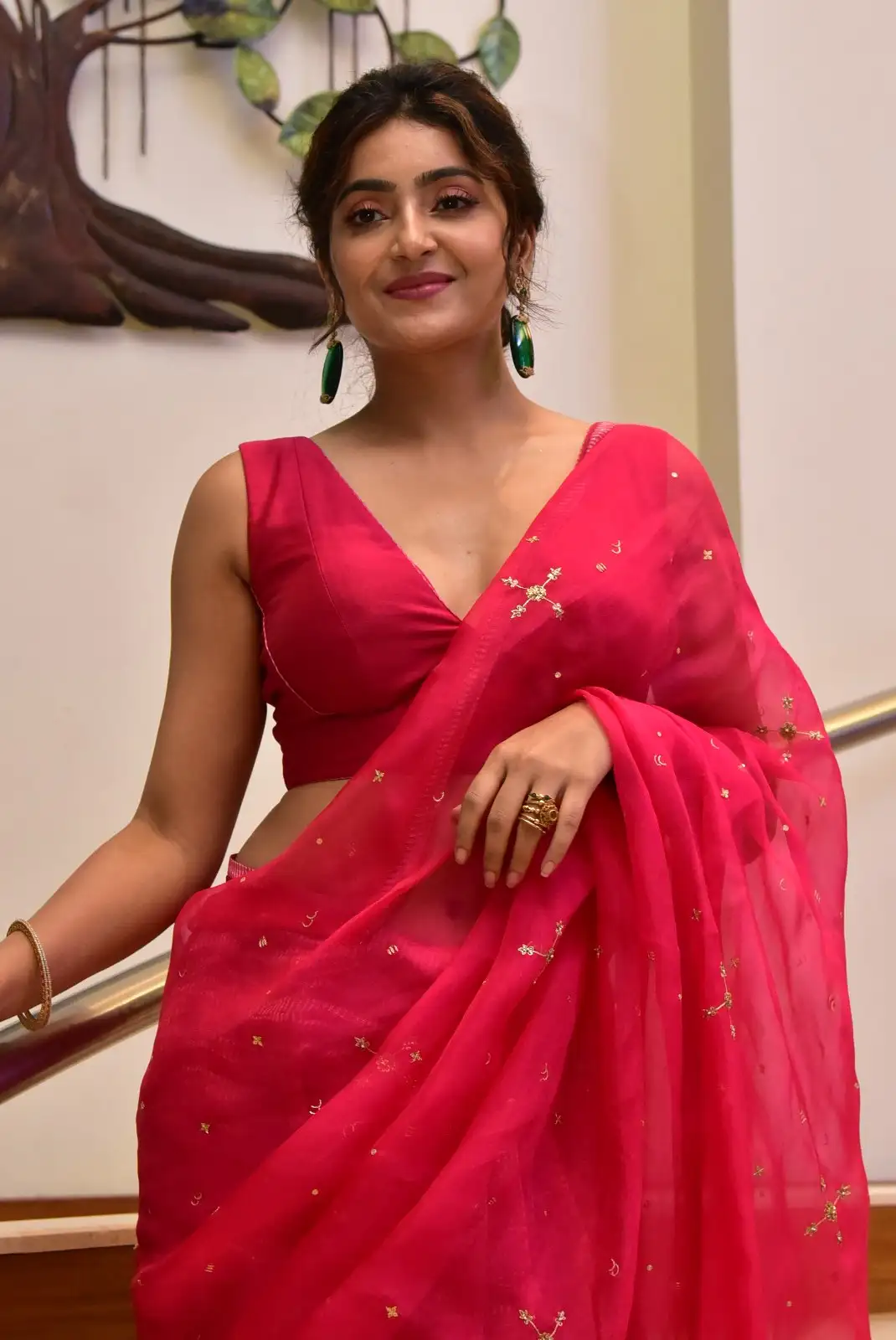 Avantika Mishra Shines in Saree at Athidhi Series Pre Release Event