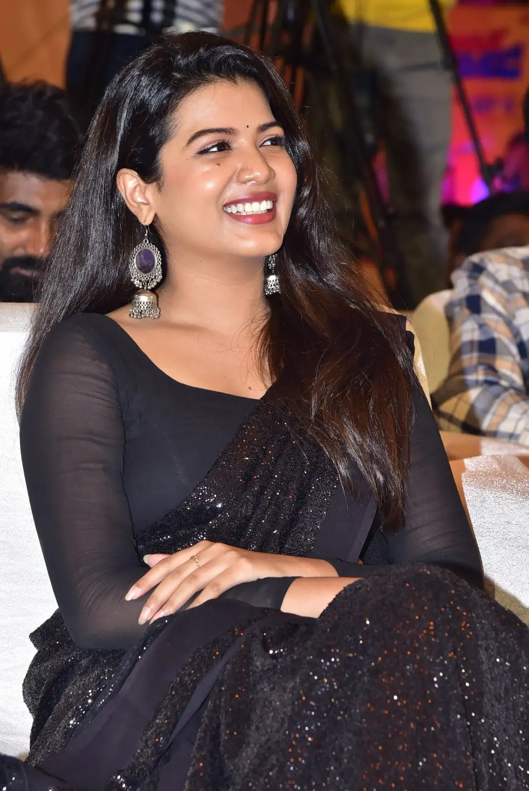 Goldie Nissy Shines in Black Saree at Changure Bangaru Raja Pre Release event