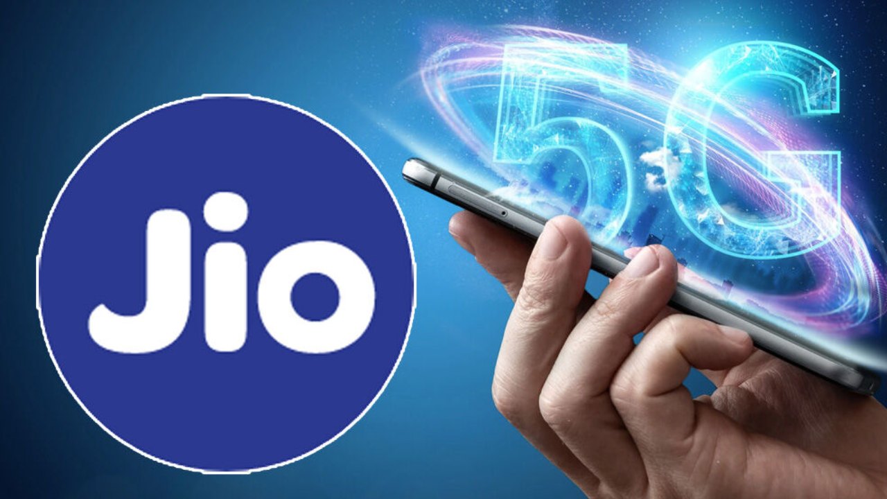 Jio turns 7, company offering up to 21GB free data and other benefits with these prepaid plans