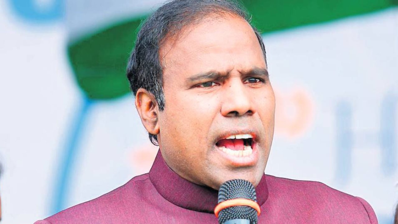 KA Paul : కేసీఆర్ ఓడిపోవడం ఖాయం.. ప్రజా శాంతి పార్టీ ప్రభుత్వం ఏర్పడుతుంది : కేఏ పాల్ KA Paul : కేసీఆర్ ఓడిపోవడం ఖాయం.. ప్రజా శాంతి పార్టీ ప్రభుత్వం ఏర్పడుతుంది : కేఏ పాల్