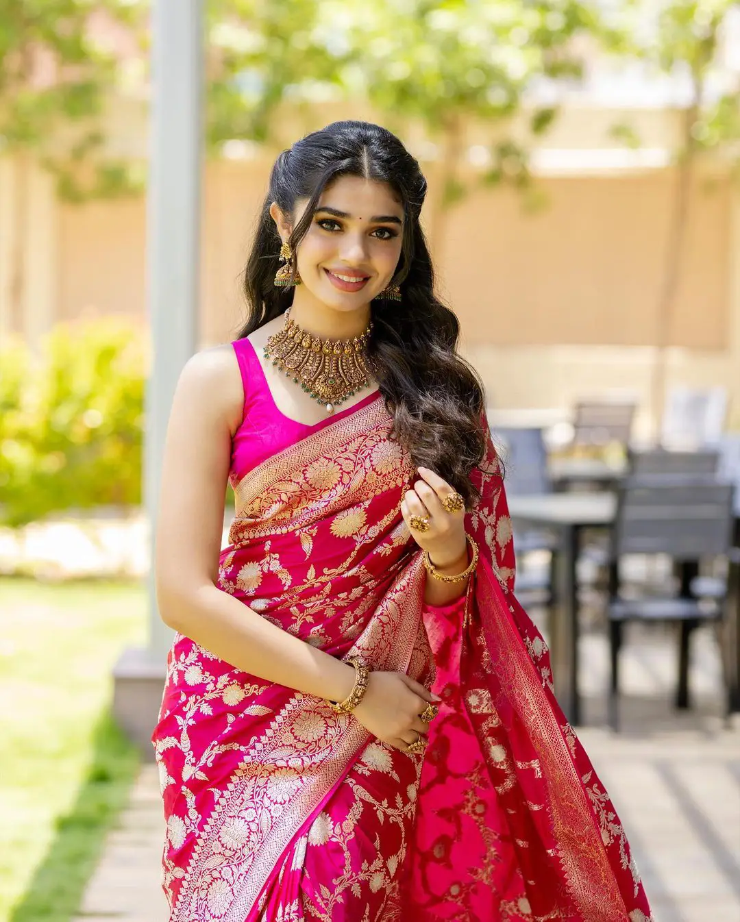 Krithi Shetty shines in Silk Saree