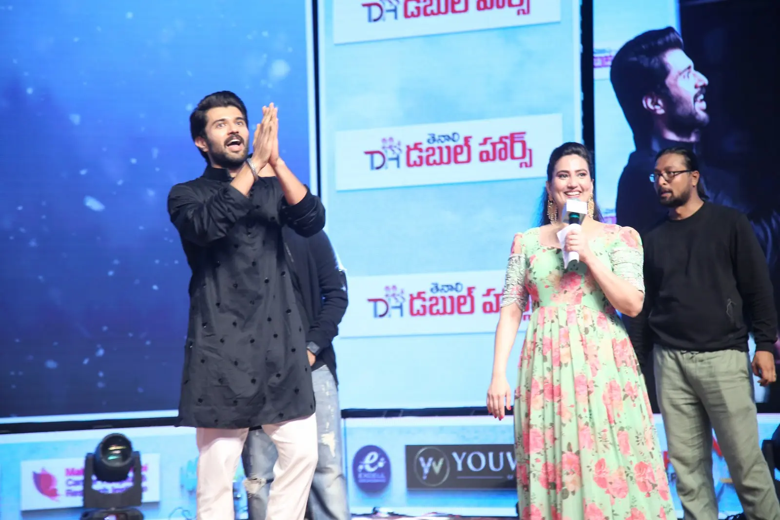 Kushi Movie Success Celebrations at Vizag