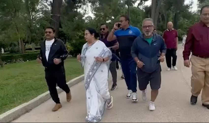 Mamata banerjee Jogging in Spain