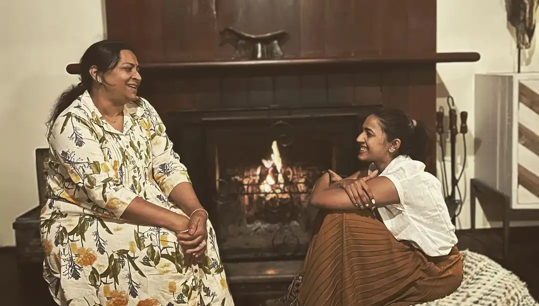 Nagababu Enjoying Vacation with Wife and Varun Tej Niharika