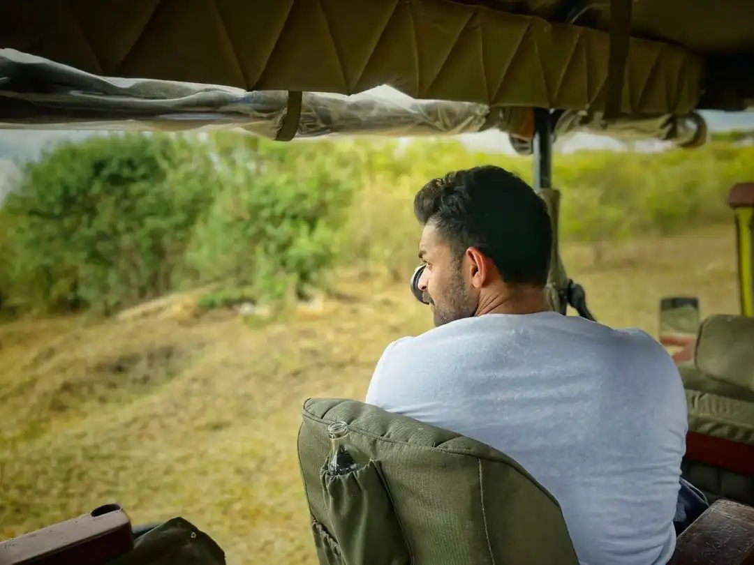 Nagababu Enjoying Vacation with Wife and Varun Tej Niharika