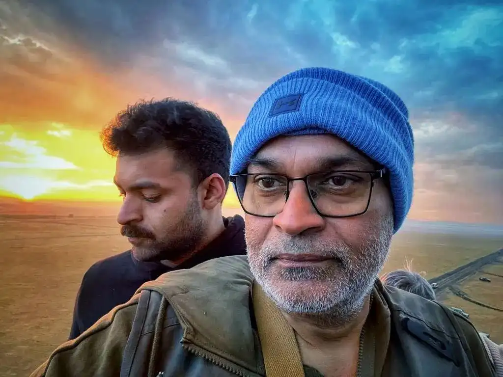 Nagababu Enjoying Vacation with Wife and Varun Tej Niharika