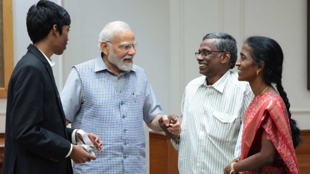 PM Modi meets Pragnananda