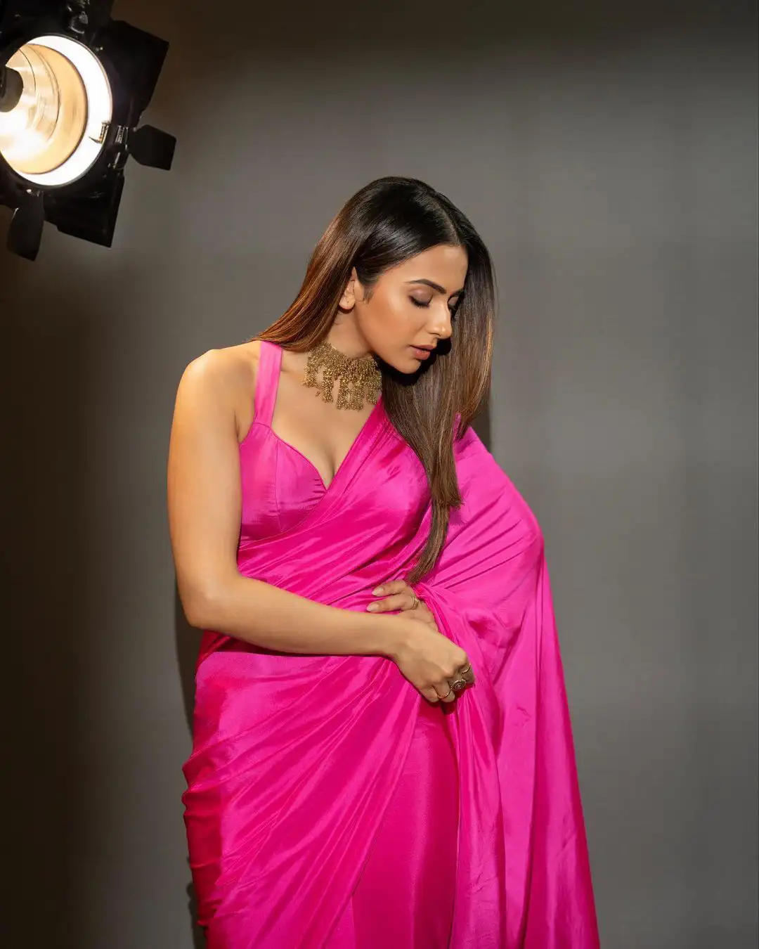 Rakul Preet Singh Stunning Looks in Saree
