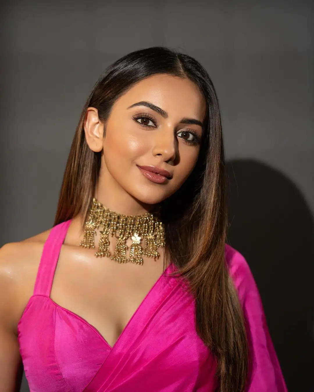 Rakul Preet Singh Stunning Looks in Saree
