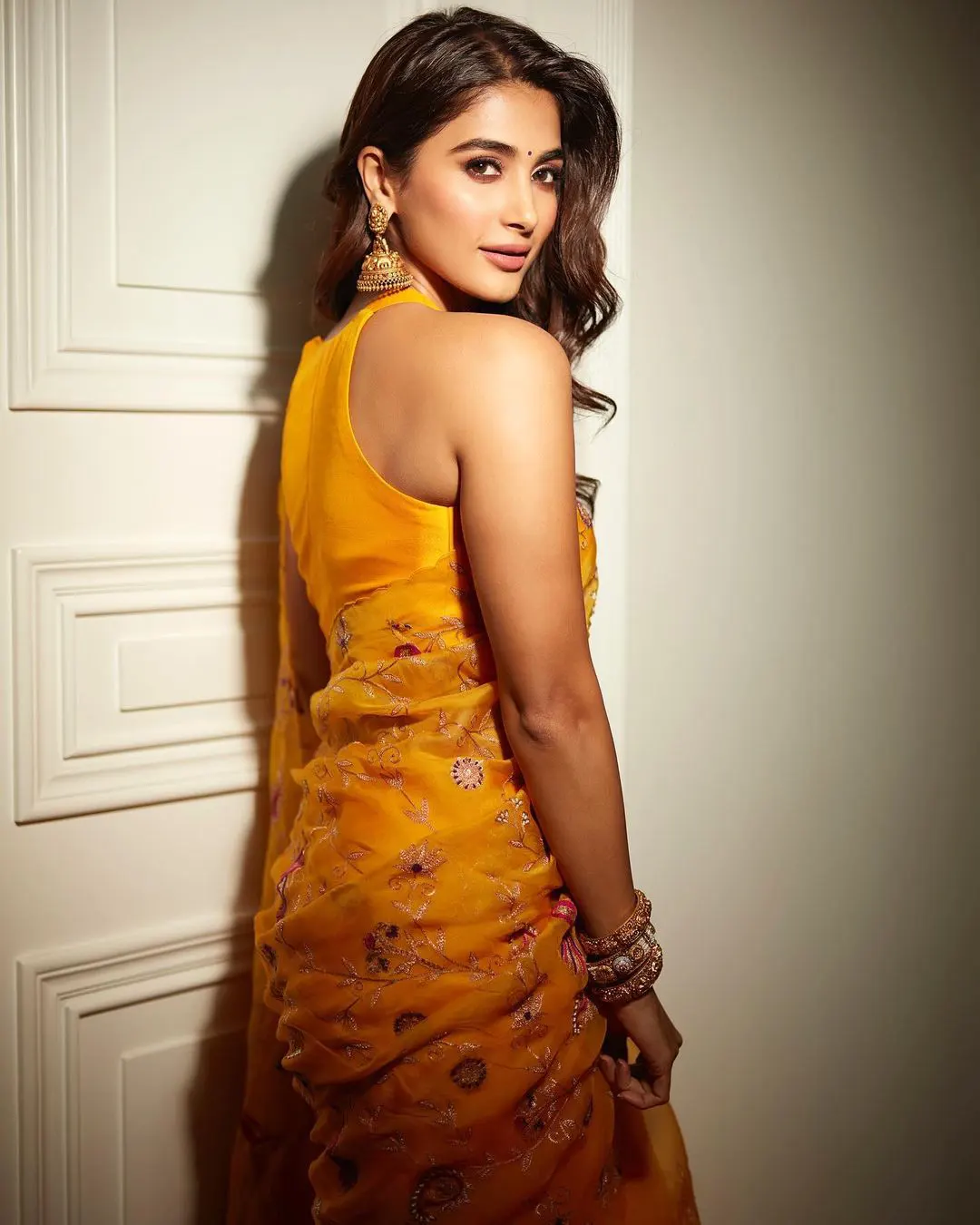 Tollywood Actress Pooja Hegde shares her latest saree photos