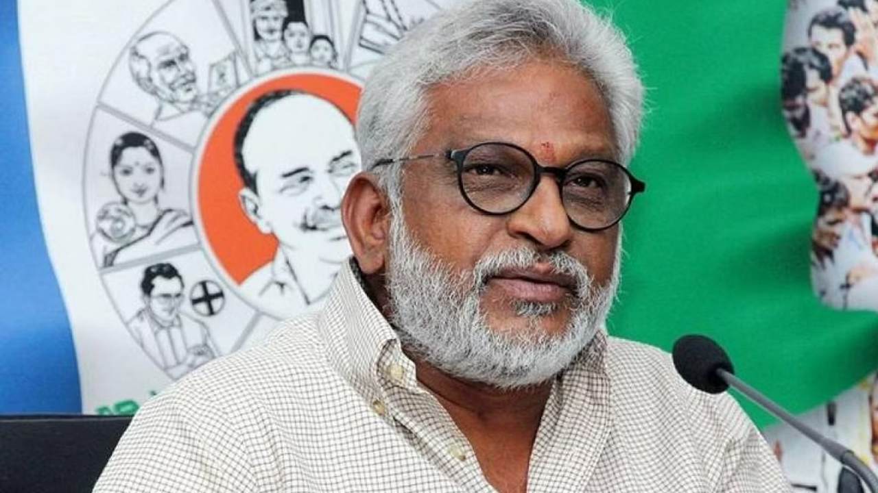 YV Subbareddy : ఏపీని రాజధానిలేని రాష్ట్రంగా చేసిన ఘనత చంద్రబాబుదే.. దసరా నుంచే విశాఖలో పాలన YV Subbareddy : ఏపీని రాజధానిలేని రాష్ట్రంగా చేసిన ఘనత చంద్రబాబుదే.. దసరా నుంచే విశాఖలో పాలన