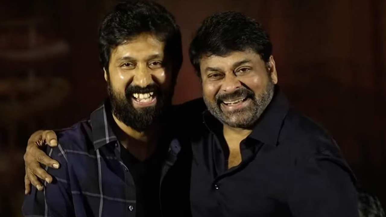 Chiranjeevi : ‘వాల్తేరు వీరయ్య’ డైరెక్టర్ బాబీకి ఇంకో సినిమా ఇచ్చిన మెగాస్టార్..? ఆ నిర్మాతని ఆదుకోవడానికేనా? Chiranjeevi : ‘వాల్తేరు వీరయ్య’ డైరెక్టర్ బాబీకి ఇంకో సినిమా ఇచ్చిన మెగాస్టార్..? ఆ నిర్మాతని ఆదుకోవడానికేనా?