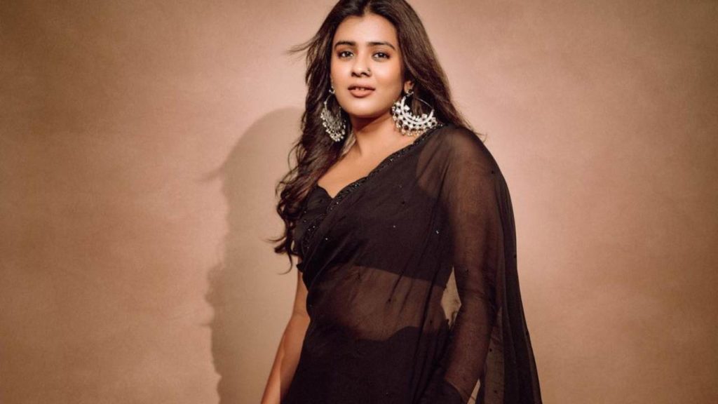 Hebah Patel New Movie coming soon in Telugu OTT Aha