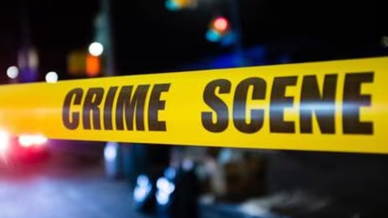 Husband Killed Wife : పెళ్లైన నాలుగు నెలలకే భార్యను చంపి.. పారిపోతుండగా రోడ్డు ప్రమాదంలో భర్త మృతి Husband Killed Wife : పెళ్లైన నాలుగు నెలలకే భార్యను చంపి.. పారిపోతుండగా రోడ్డు ప్రమాదంలో భర్త మృతి