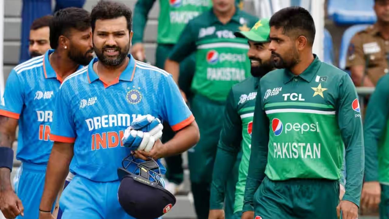 Asia Cup 2023: ఆసియా కప్ చరిత్రలో తొలిసారి ఫైనల్లో భారత్ వర్సెస్ పాక్ జట్లు? అలా జరగాలంటే పాకిస్థాన్ ఏం చేయాలో తెలుసా.. Asia Cup 2023: ఆసియా కప్ చరిత్రలో తొలిసారి ఫైనల్లో భారత్ వర్సెస్ పాక్ జట్లు? అలా జరగాలంటే పాకిస్థాన్ ఏం చేయాలో తెలుసా..
