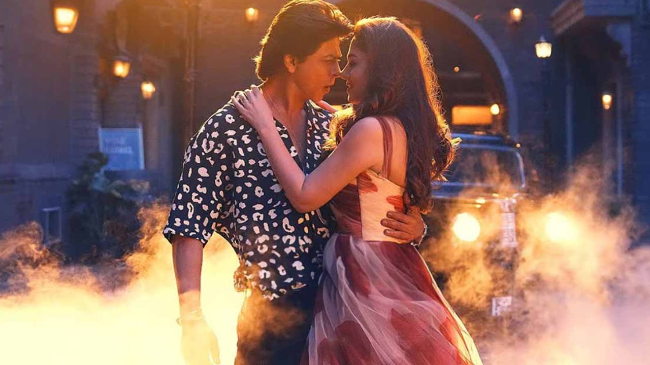 Shahrukh Khan : షారుఖ్ పదేళ్ల క్రితం నయనతారకు ఇచ్చిన ప్రామిస్ ఇప్పుడు నిలబెట్టుకున్నాడు.. అట్లీ ఉన్నప్పుడే.. Shahrukh Khan : షారుఖ్ పదేళ్ల క్రితం నయనతారకు ఇచ్చిన ప్రామిస్ ఇప్పుడు నిలబెట్టుకున్నాడు.. అట్లీ ఉన్నప్పుడే..
