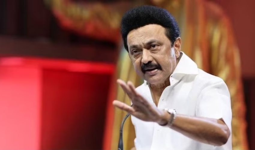 CM Stalin : సనాతన ధర్మంపై మాట్లాడటం మాని కేంద్ర వైఫల్యాలను ఎండగట్టండి : సీఎం స్టాలిన్ సూచన CM Stalin : సనాతన ధర్మంపై మాట్లాడటం మాని కేంద్ర వైఫల్యాలను ఎండగట్టండి : సీఎం స్టాలిన్ సూచన