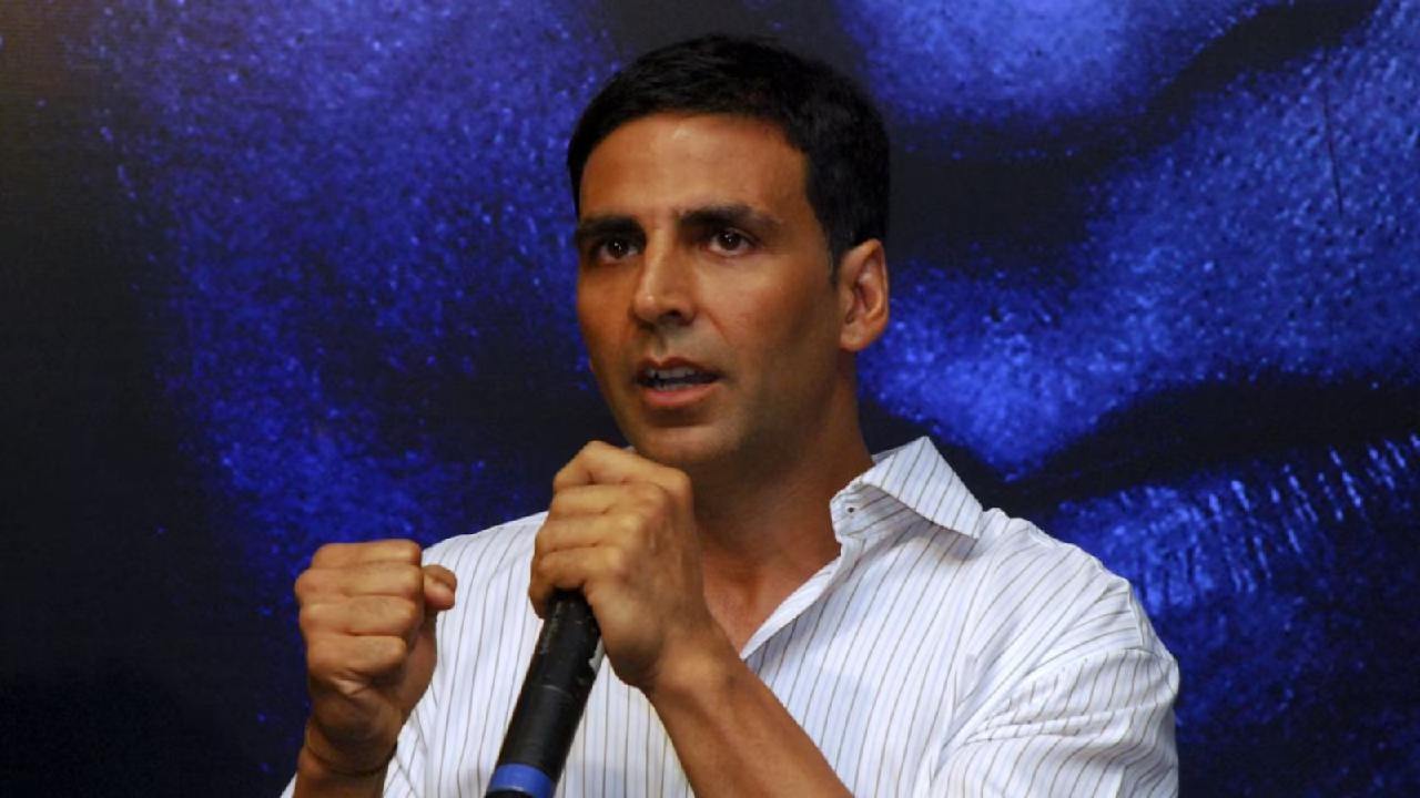 Akshay Kumar : అప్పుడు బుద్దిమంతుడు కబుర్లు చెప్పి.. ఇప్పుడు మళ్ళీ అదే పని చేస్తున్న అక్షయ్.. Akshay Kumar : అప్పుడు బుద్దిమంతుడు కబుర్లు చెప్పి.. ఇప్పుడు మళ్ళీ అదే పని చేస్తున్న అక్షయ్..