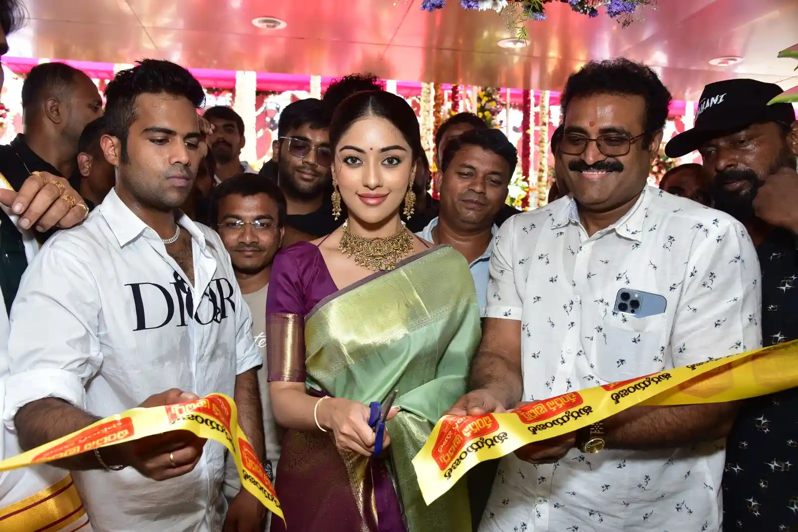 Anu Emmanuel Stills at Shop Opening