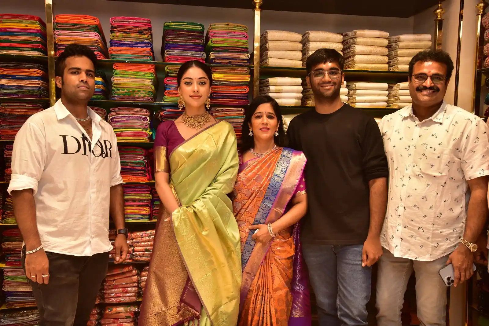 Anu Emmanuel Stills at Shop Opening