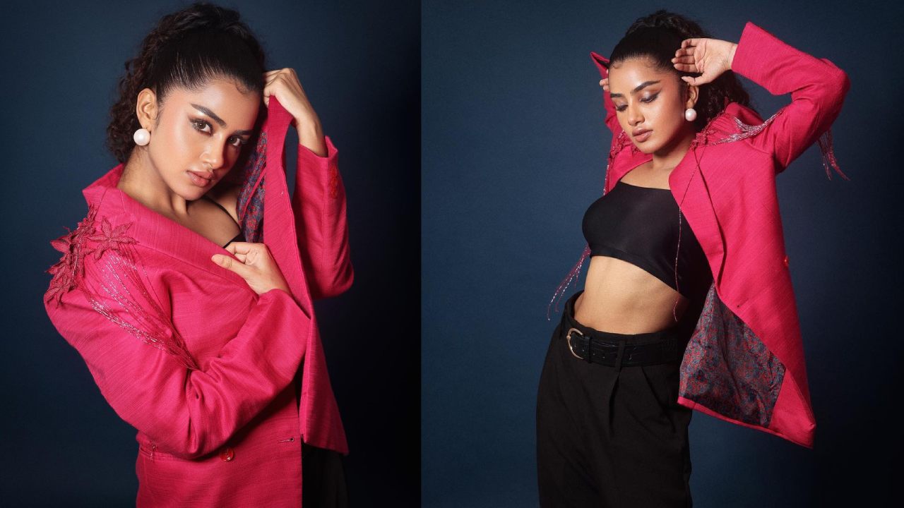 Anupama Parameswaran : అనుపమ పరమేశ్వరన్ ట్రెండీ లుక్ ఫోటోలు..