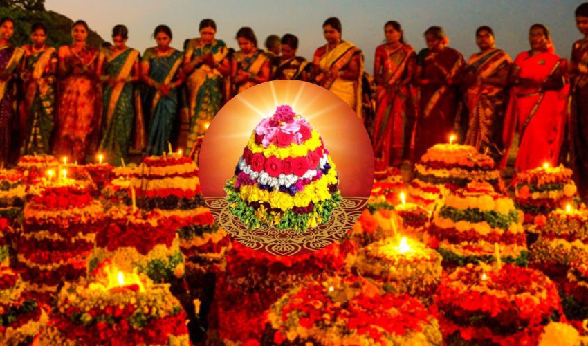 Bathukamma 2023 : రెండో రోజు పూల సంబురంలో ‘అటుకుల బతుకమ్మ’.. ప్రత్యేకతలేంటే తెలుసా..? Bathukamma 2023 : రెండో రోజు పూల సంబురంలో ‘అటుకుల బతుకమ్మ’.. ప్రత్యేకతలేంటే తెలుసా..?