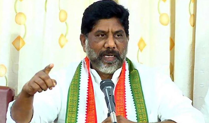 Bhatti Vikramarka : ఆరు గ్యారెంటీలు ఆరు నెలల్లోపే అమలు చేస్తాం : భట్టి విక్రమార్క Bhatti Vikramarka : ఆరు గ్యారెంటీలు ఆరు నెలల్లోపే అమలు చేస్తాం : భట్టి విక్రమార్క