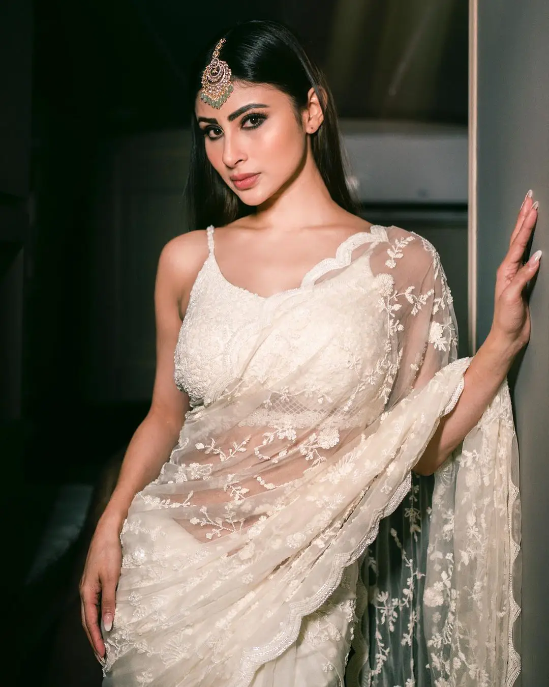 Bollywood Actress Mouni Roy shares her Saree Photos