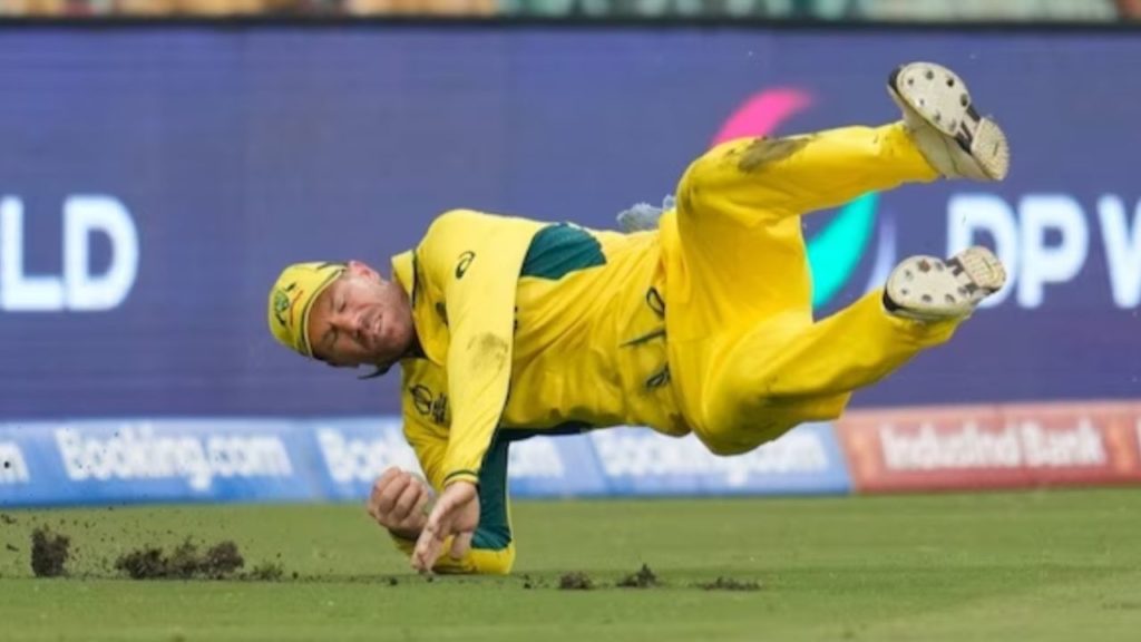 David Warner brilliant catch