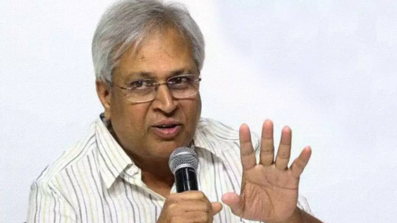 Arun Kumar : మోదీ, జగన్ కలిసే ఆ పని చేస్తున్నారు : అరుణ్ కుమార్ Arun Kumar : మోదీ, జగన్ కలిసే ఆ పని చేస్తున్నారు : అరుణ్ కుమార్