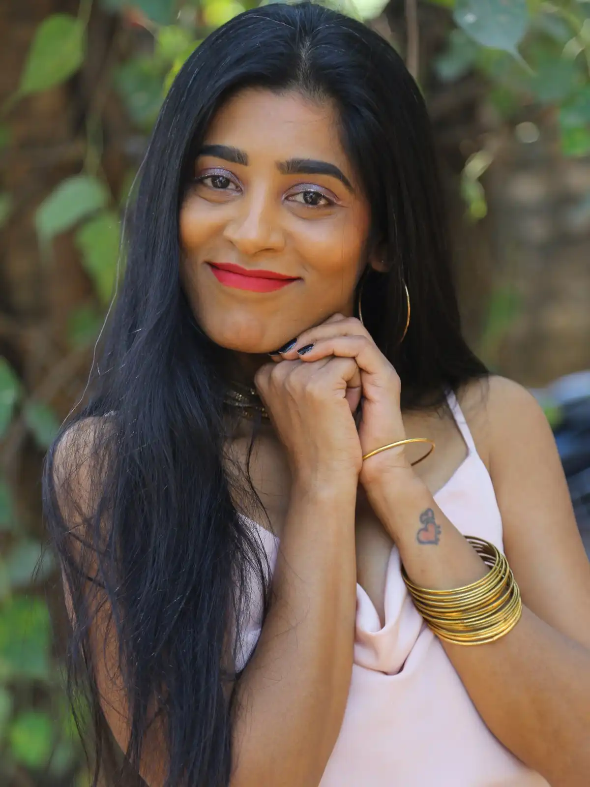 Gayathri Gupta Glittering her Beauty in Photo Shoot