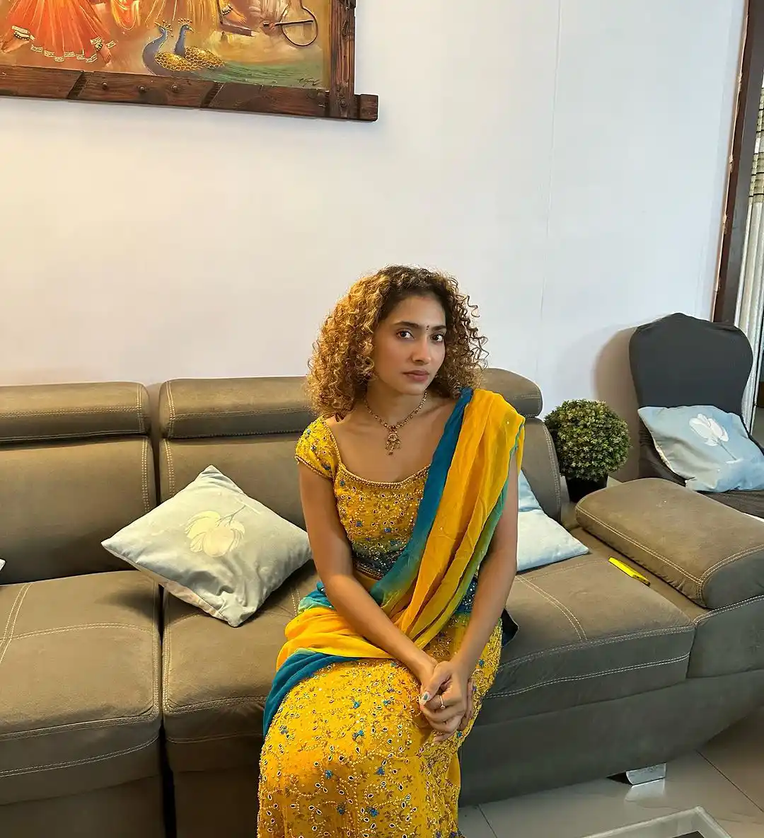 Gnaneswari Kandregula Traditional Looks for Dasara