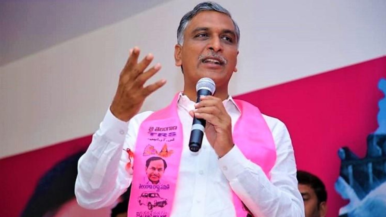 Harish Rao : అసత్య సర్వేల పేరుతో అధికారంలోకి వస్తామని కాంగ్రెస్ ప్రచారం.. మూడోసారి బీఆర్ఎస్ విజయం ఖాయం: హరీష్ రావు Harish Rao : అసత్య సర్వేల పేరుతో అధికారంలోకి వస్తామని కాంగ్రెస్ ప్రచారం.. మూడోసారి బీఆర్ఎస్ విజయం ఖాయం: హరీష్ రావు